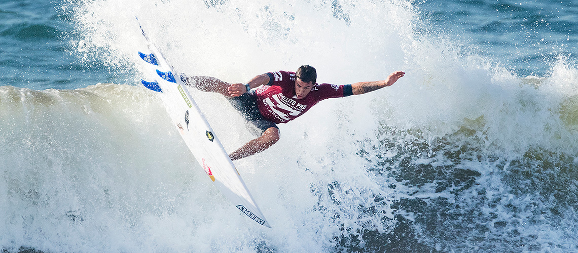 38672Vasco Ribeiro termina em 5º lugar em Ballito, Jordy Smith vence…
