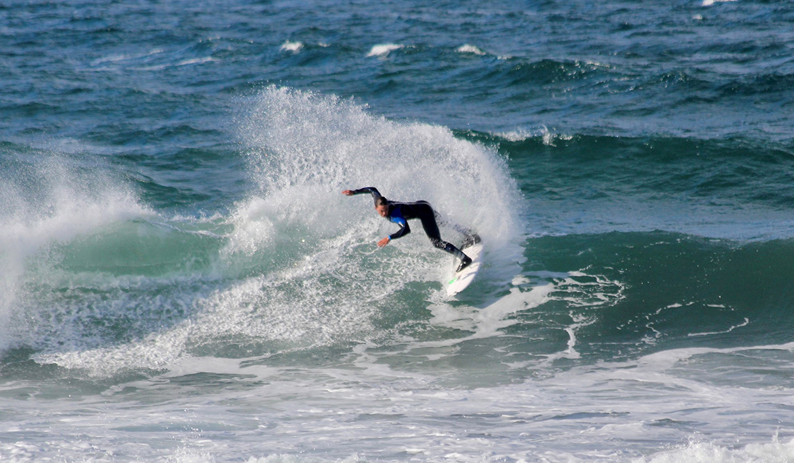 40610Selecção portuguesa arranca bem no Eurosurf 2017