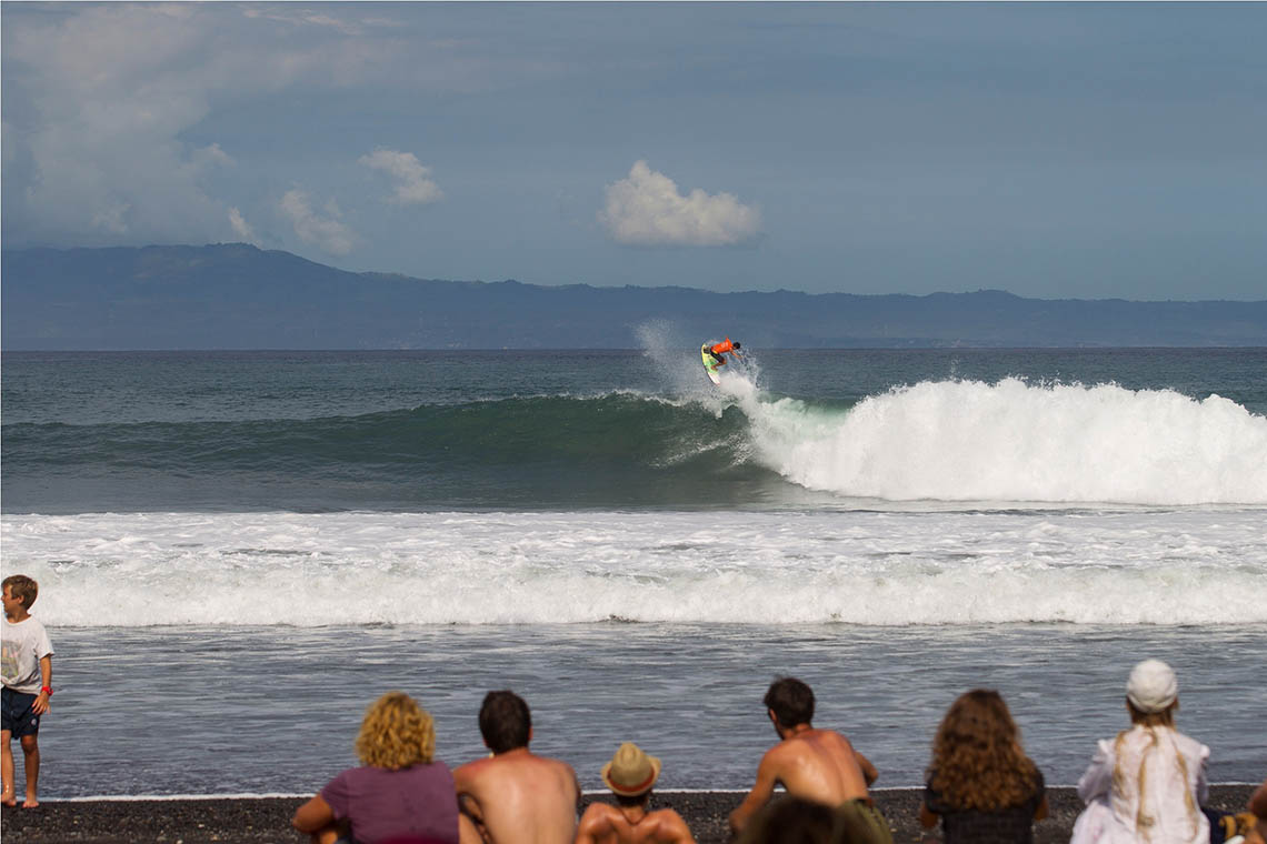 44880Corona Bali Pro muda de nome por razões ecológicas