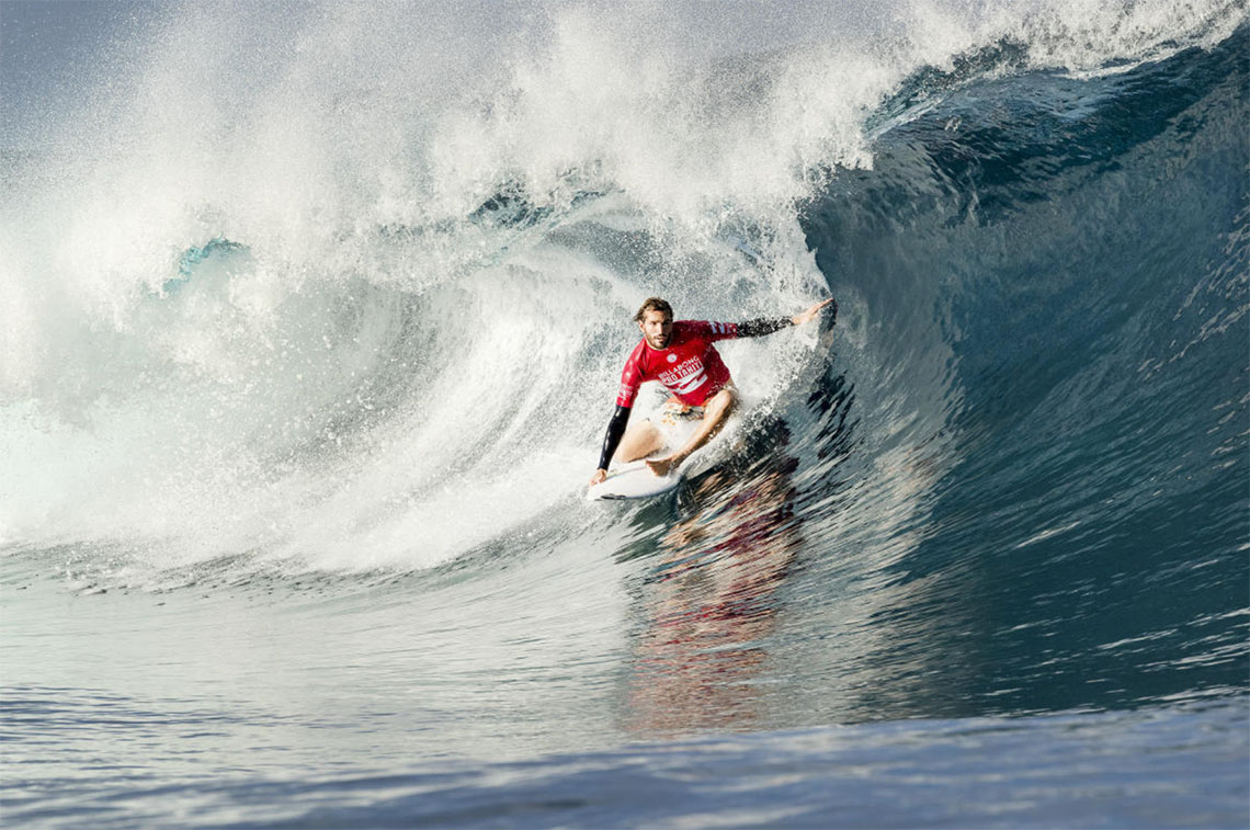 46429Frederico Morais vence no round 1 do Tahiti Pro Teahupoo