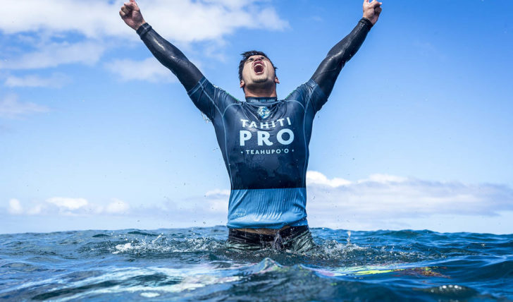 46514Gabriel Medina “limpa” Tahiti Pro Teahupoo