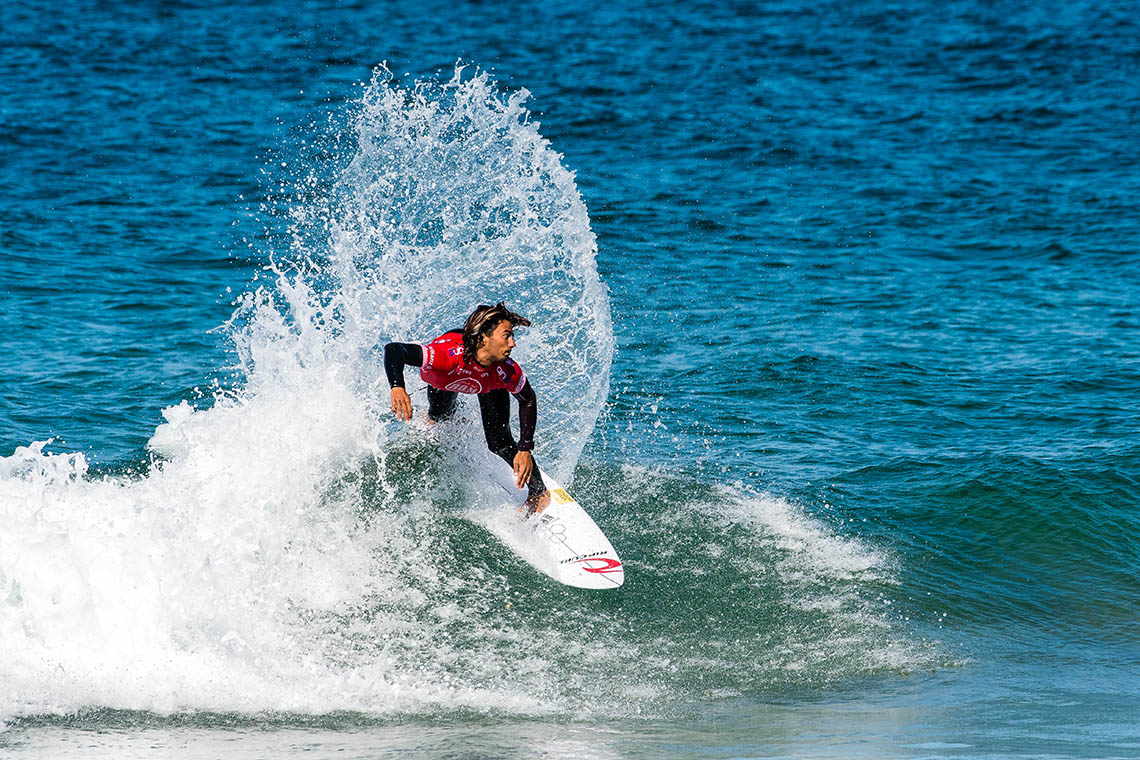 47311Disputa pelo título reduzida a 4 surfistas no Bom Petisco Cascais Pro
