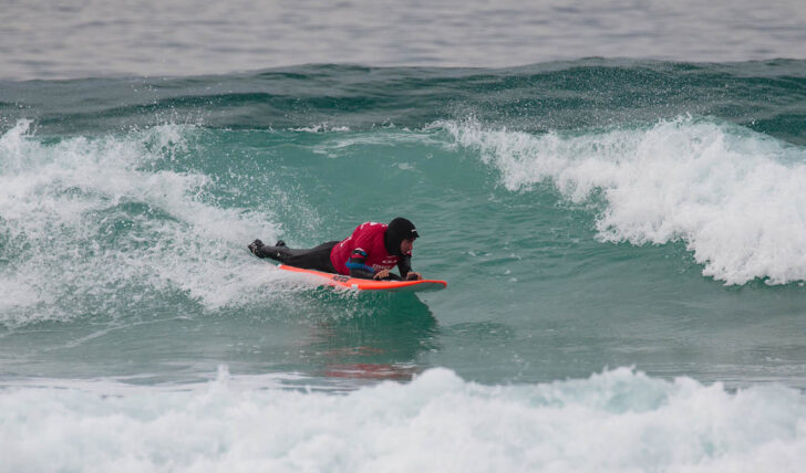 57774Nuno Vitorino vence Nacional Britânico de Surf Adaptado