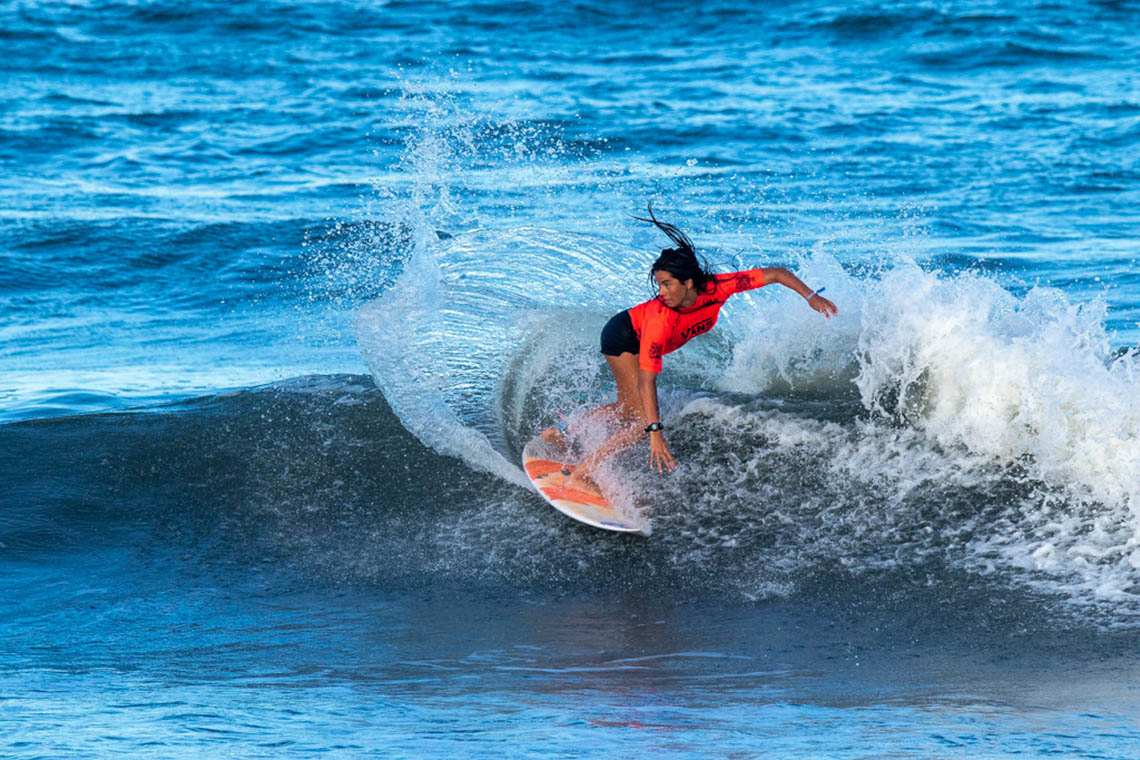 58257Quatro surfistas profissionais entre os 1.000 portugueses com maior interacção no instagram…