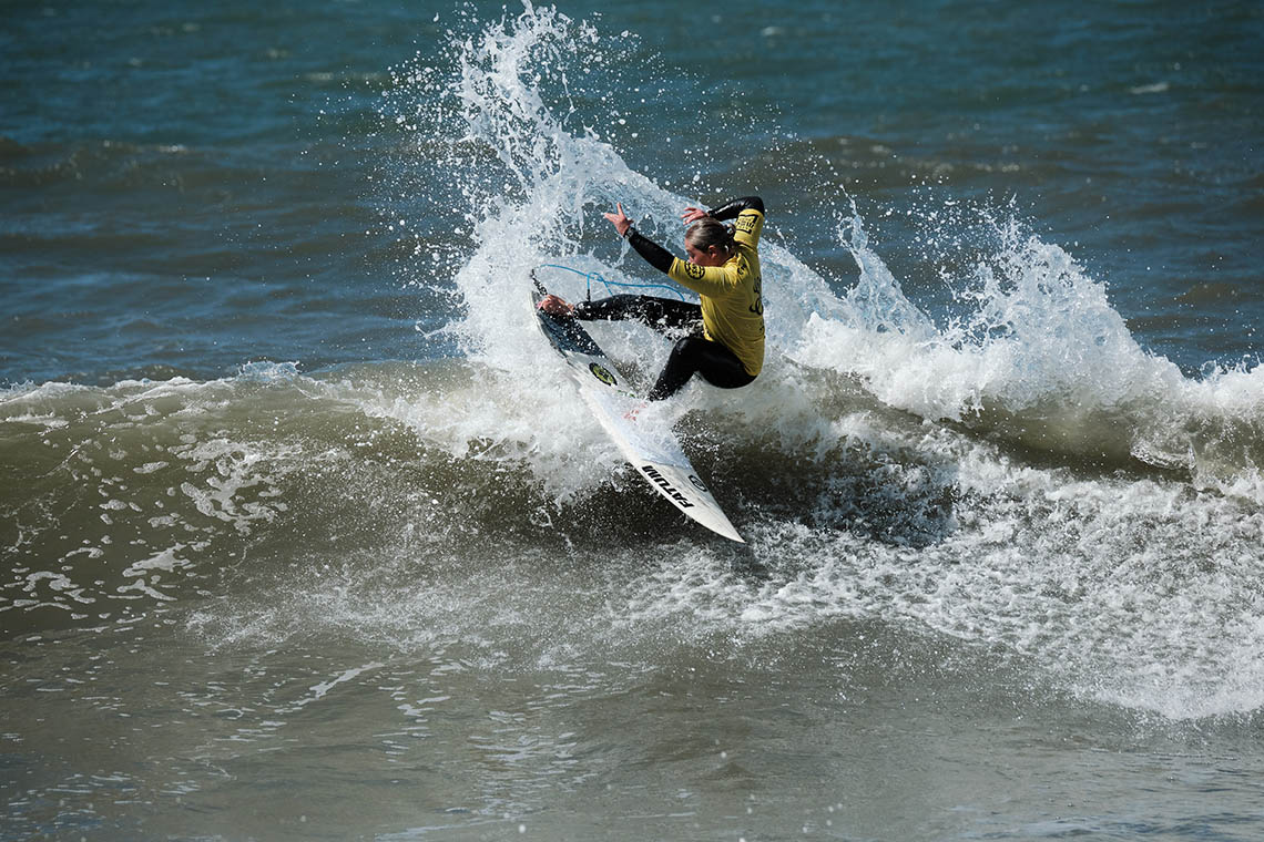 64502Praia da Murtinheira recebeu os melhores surfistas nacionais no segundo dia do Allianz Figueira Pro