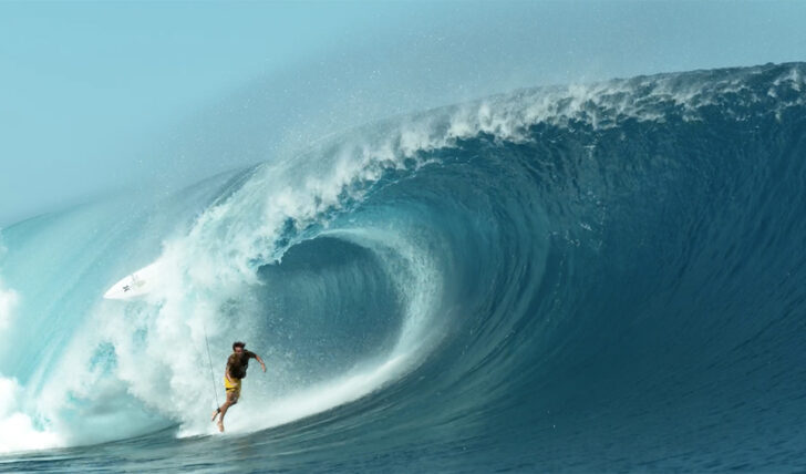 66028Von Froth | Os piores wipeouts em Teahupoo