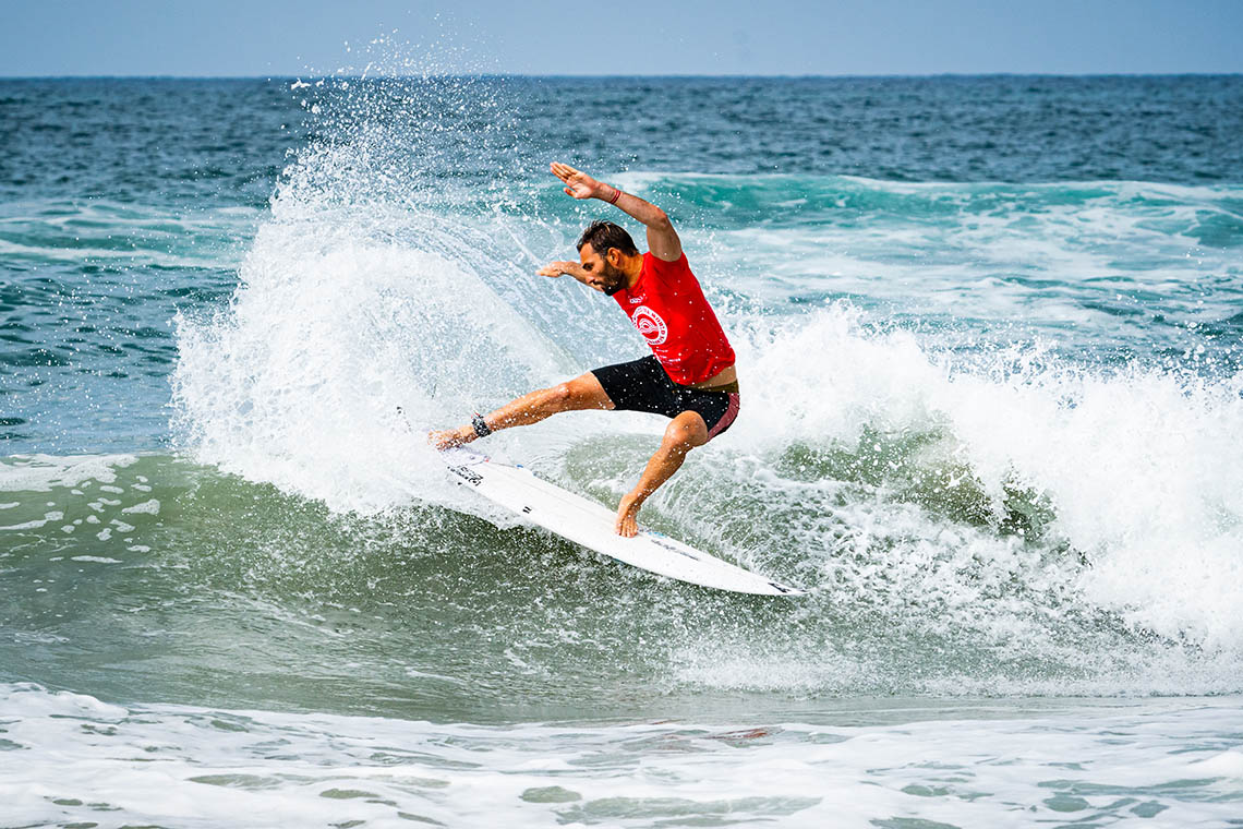 67693Portugal entra com o pé direito no ISA World Surfing Games