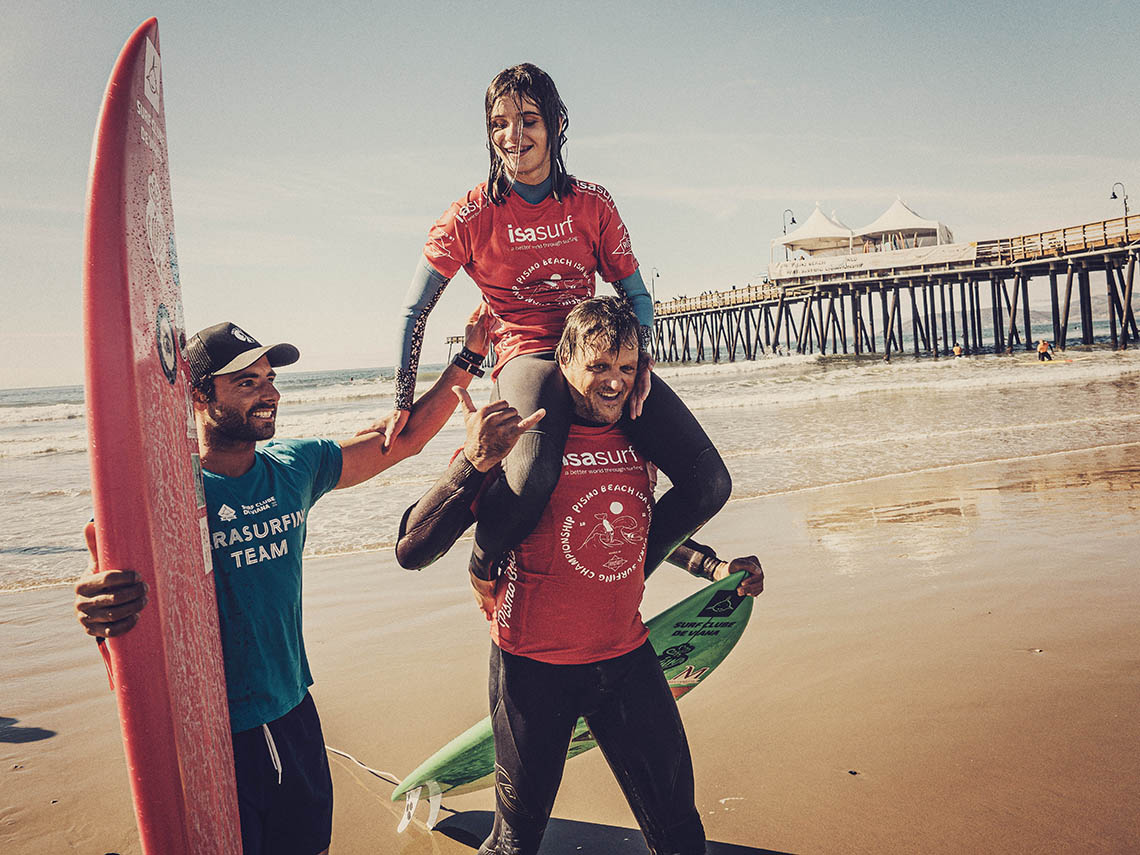 68953Marta Paço e Camilo Abdula conquistam títulos mundiais de Para-Surfing