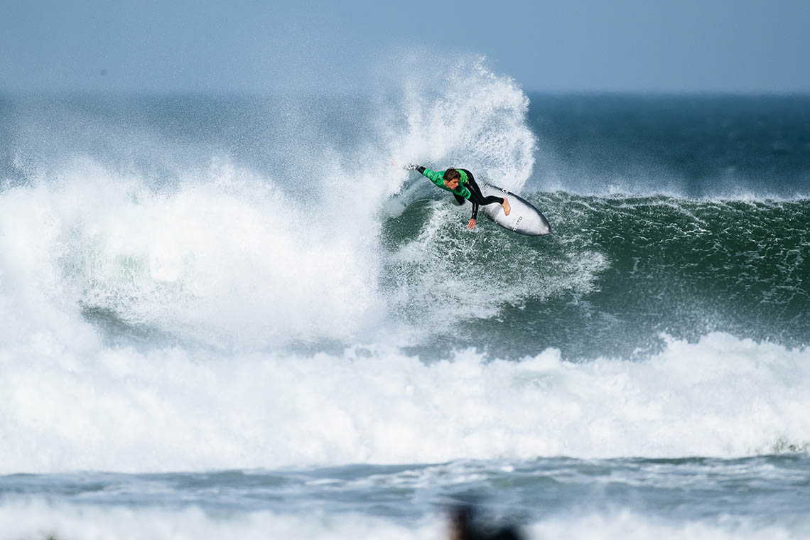 69549“Armada Lusa” reduzida a 15 surfistas no Rip Curl Pro Taghazout Bay