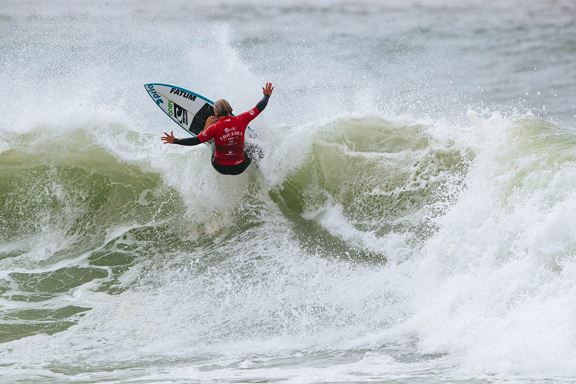 75319Yolanda Hopkins em 3º lugar no EDP Ericeira Pro e a um passo do Championship Tour…