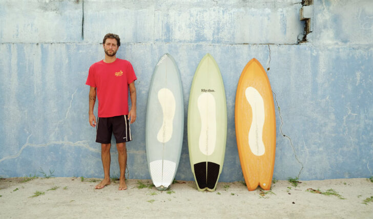 75596Diogo Appleton e um “self made” quiver nas Maldivas