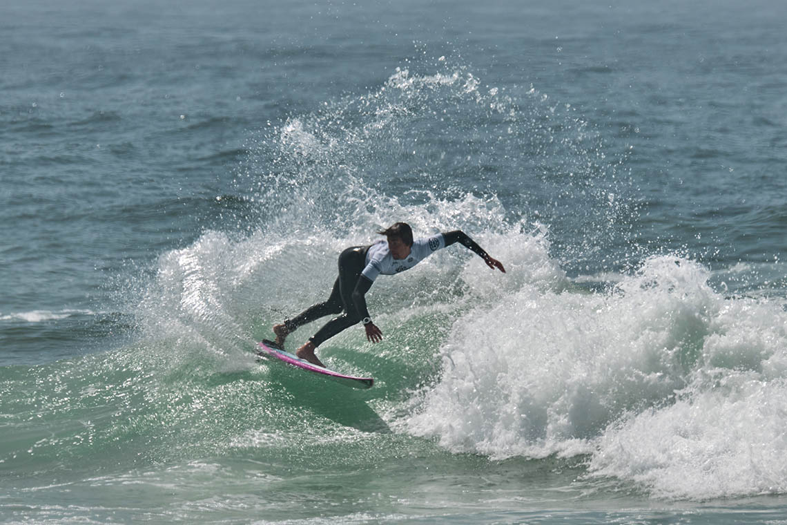 76560Allianz Ericeira Pro leva estrelas do surf nacional a Ribeira D’Ilhas