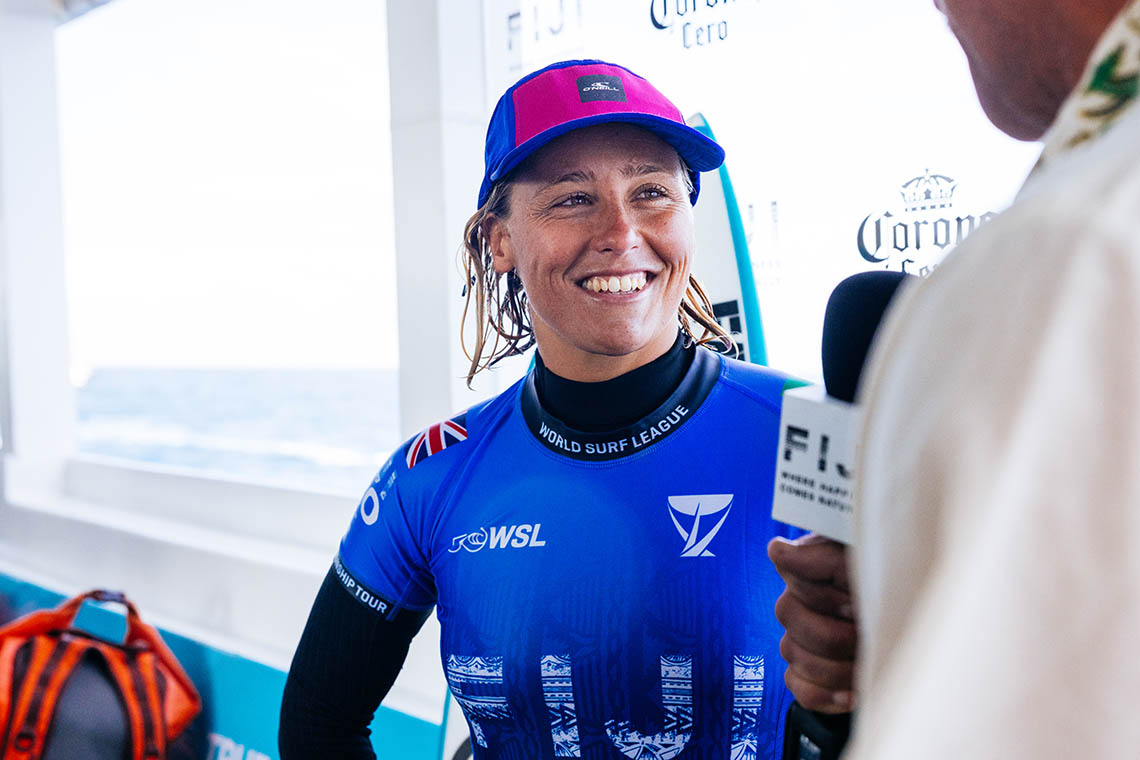 76941Yolanda Hopkins termina em 5º lugar no Fiji Pro